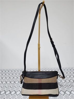 Authentic BURBERRY Mega Check Peyton Crossbody Bag Black/Beige